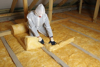 There are 5 main types of home insulation & each type provides a different R value of protecting the home from heat transfer.
